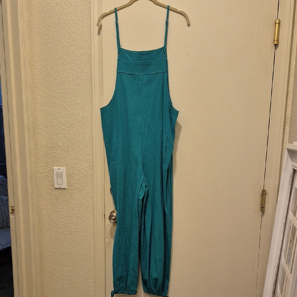 Teal Women's Jumpsuit NWOT